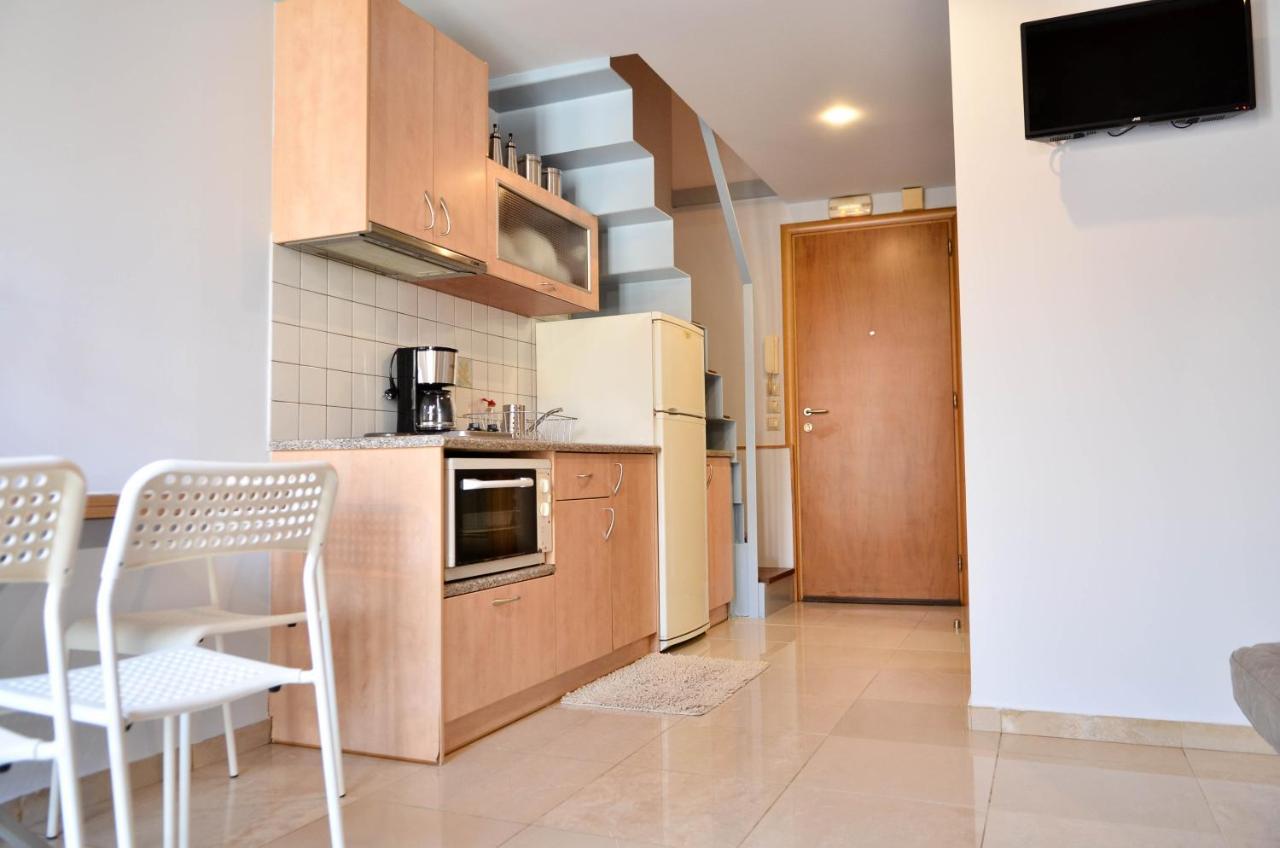 Centrally For 3 Kalamata Exterior photo