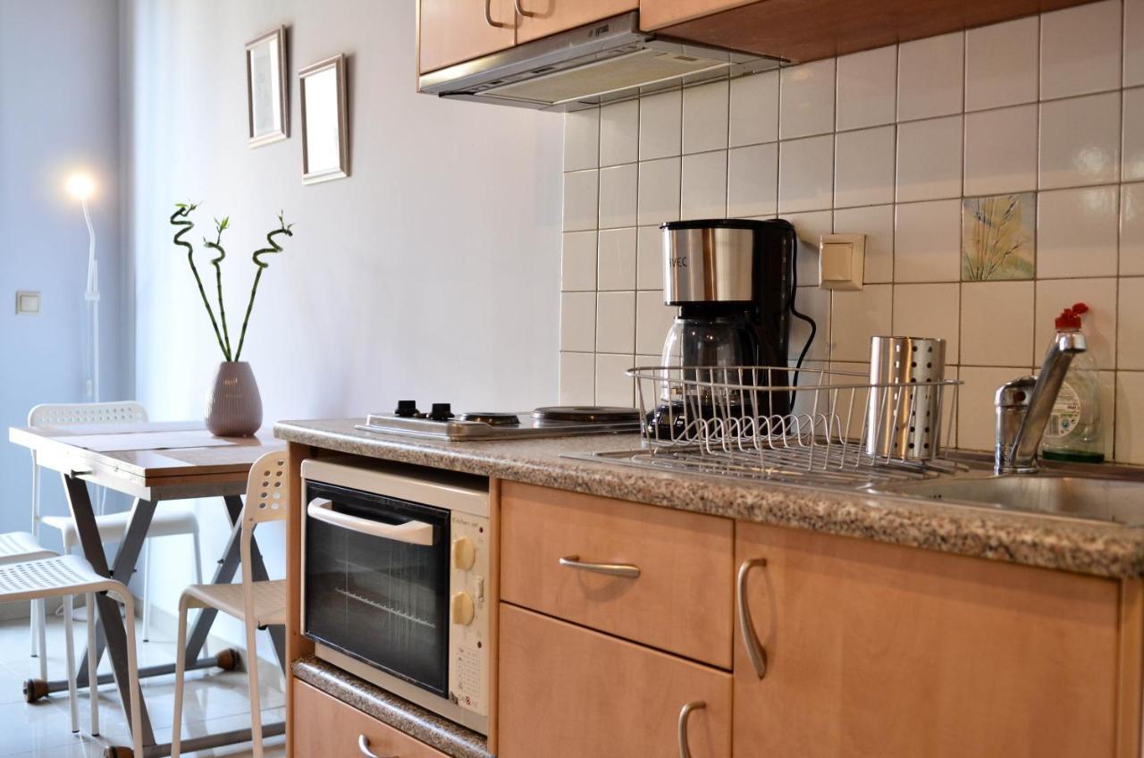Centrally For 3 Kalamata Exterior photo